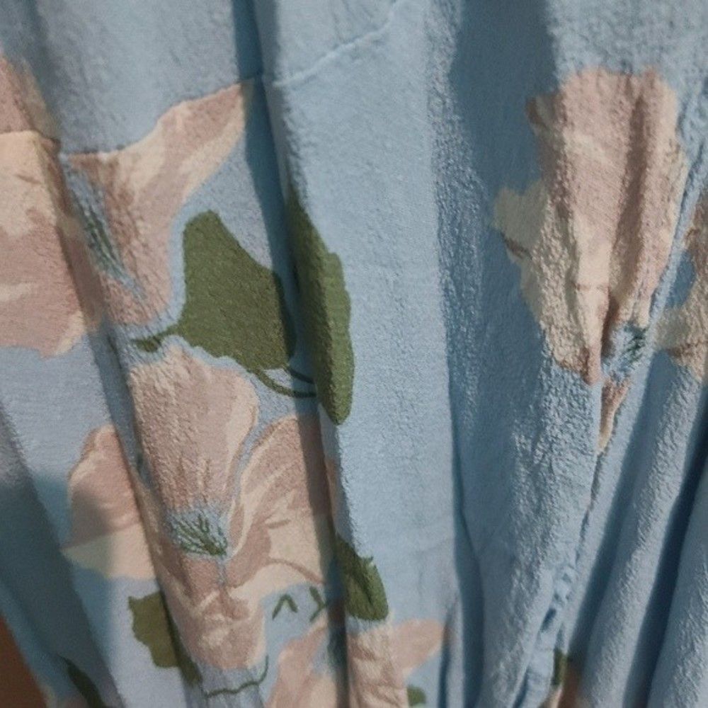 Privacy Please Delta floral cold shoulder wrap Dress light Blue XS - Picture 8 of 11